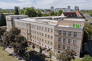 Campus Treskowallee aus der Vogelperspektive © HTW Berlin/Alexander Rentsch Campus Treskowallee aus der Vogelperspektive